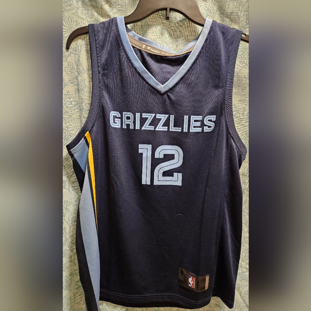 Memphis Grizzlies Ja Morant #12 basketball jersey adult small Fanatics NBA
